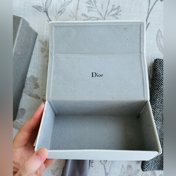 NIB Dior DYJ Light Gold and Ivory Croisette4 Aviator Sunglasses Brand new - Picture 15 of 15